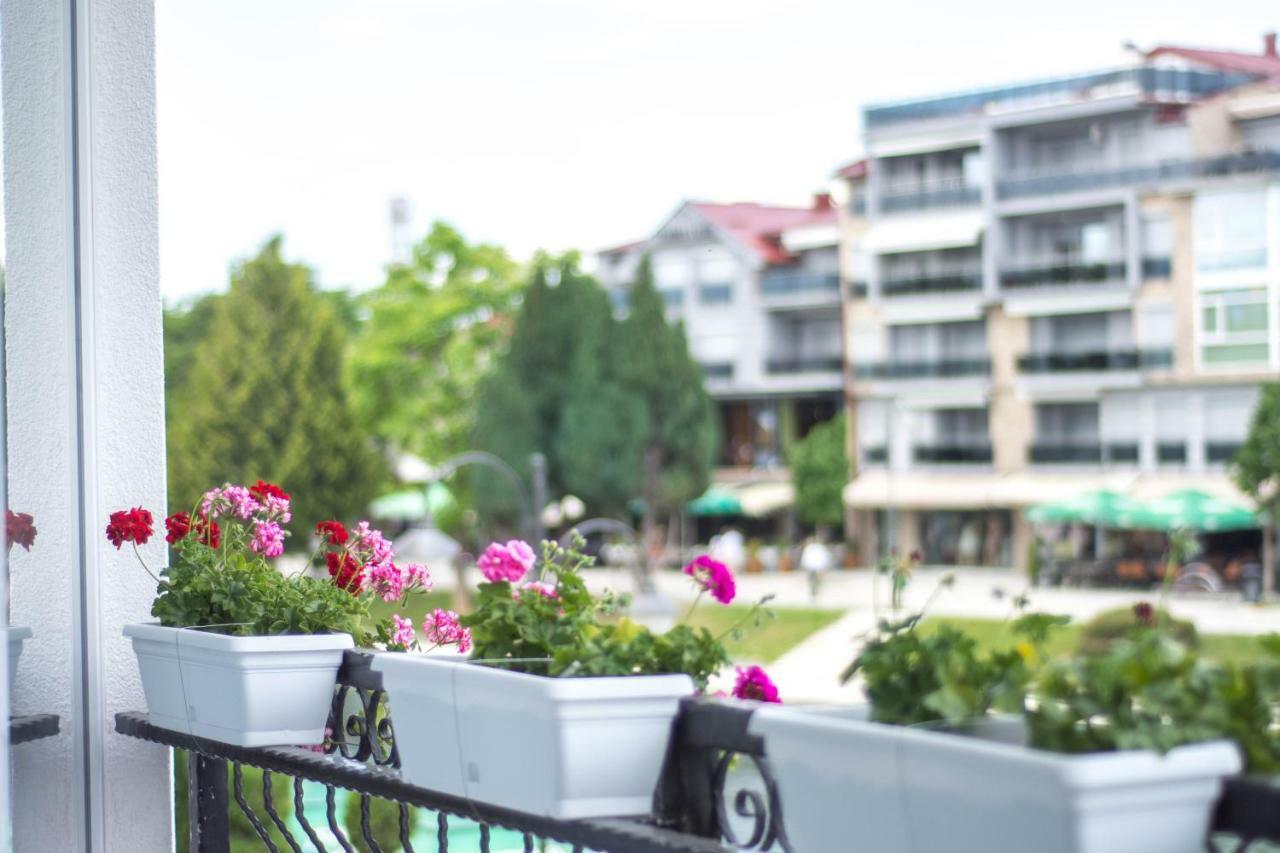 Seasons Hotel Struga Zewnętrze zdjęcie